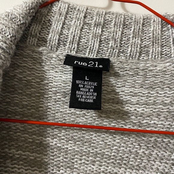 Cardigan - Picture 2 of 2